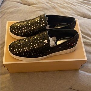 Michael lots slip on shoes